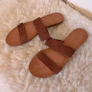 Frye Slide On Sandals Sz10